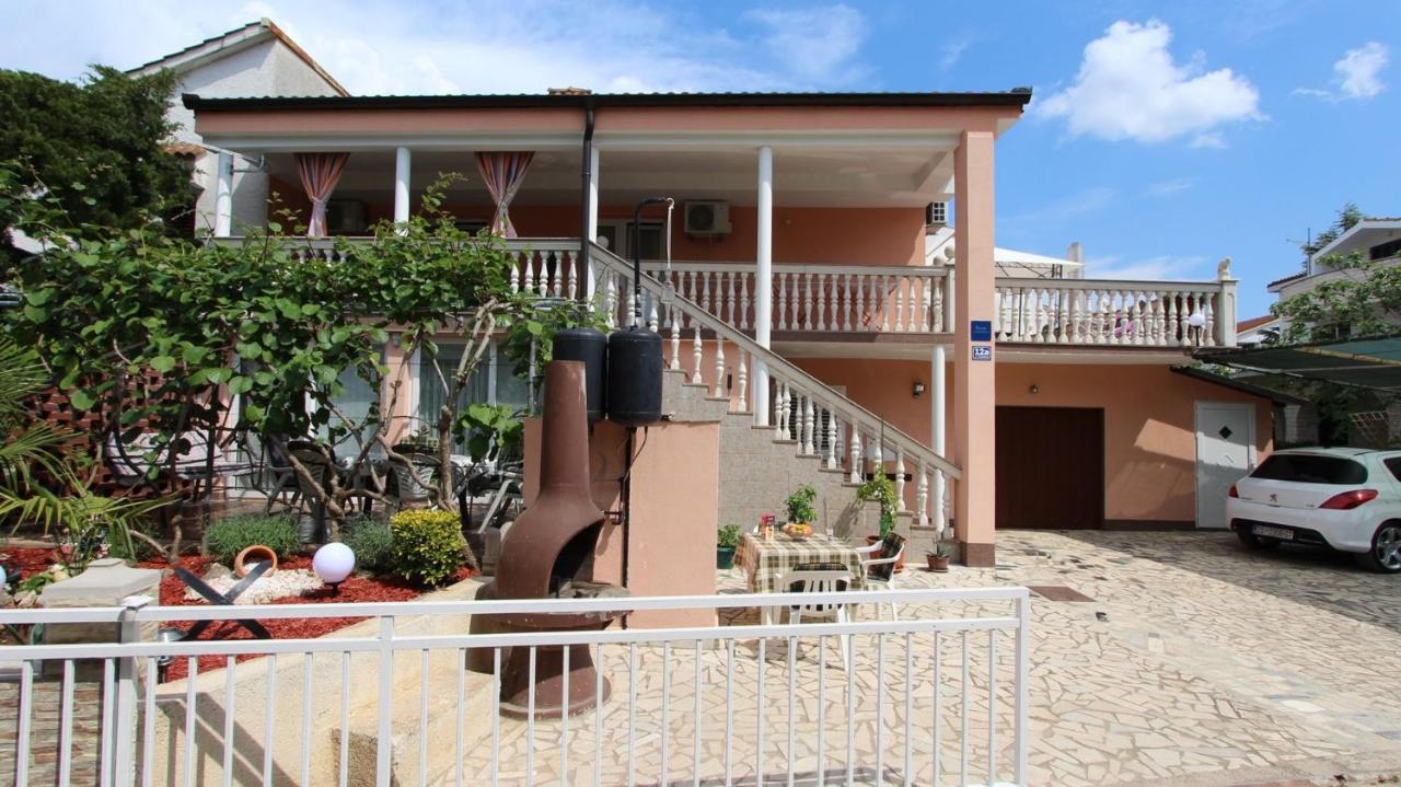 Apartment Kreslin Vantacici Exterior foto